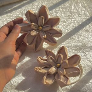 Large Kanzashi Hairtie - Avocado Pink